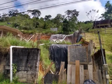 Terreno / Lote / Condomínio à venda, 708m² no Mosela, Petrópolis