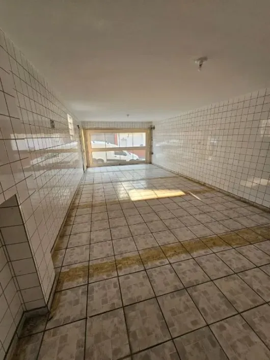 Foto do imóvel - Imóvel comercial para alugar com 300 m², 4 quartos, 4 banheiros, 2 vagas