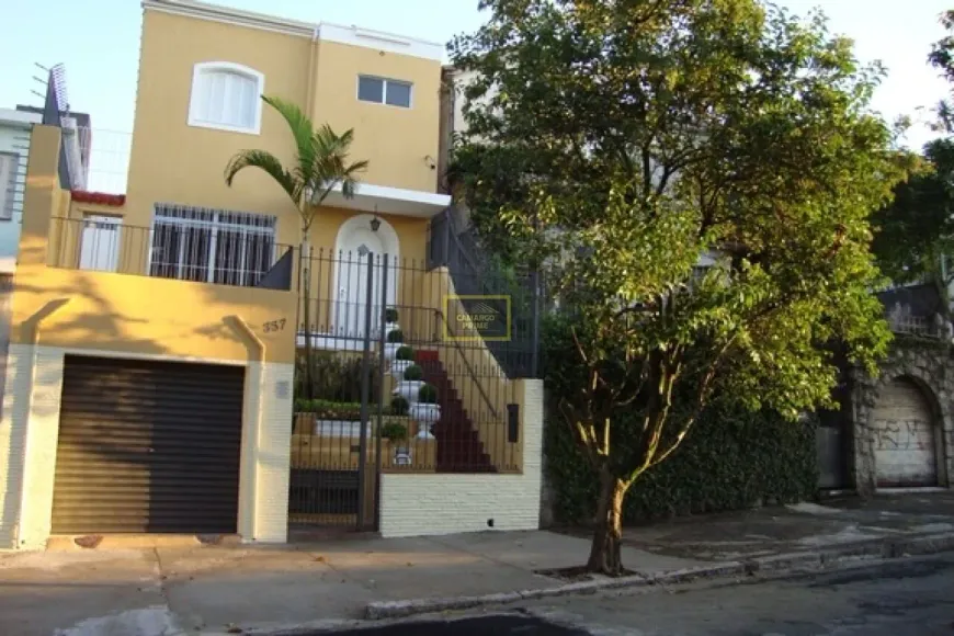 Foto do imóvel - Imóvel comercial para alugar com 160 m², 2 banheiros e 1 vaga na garagem em