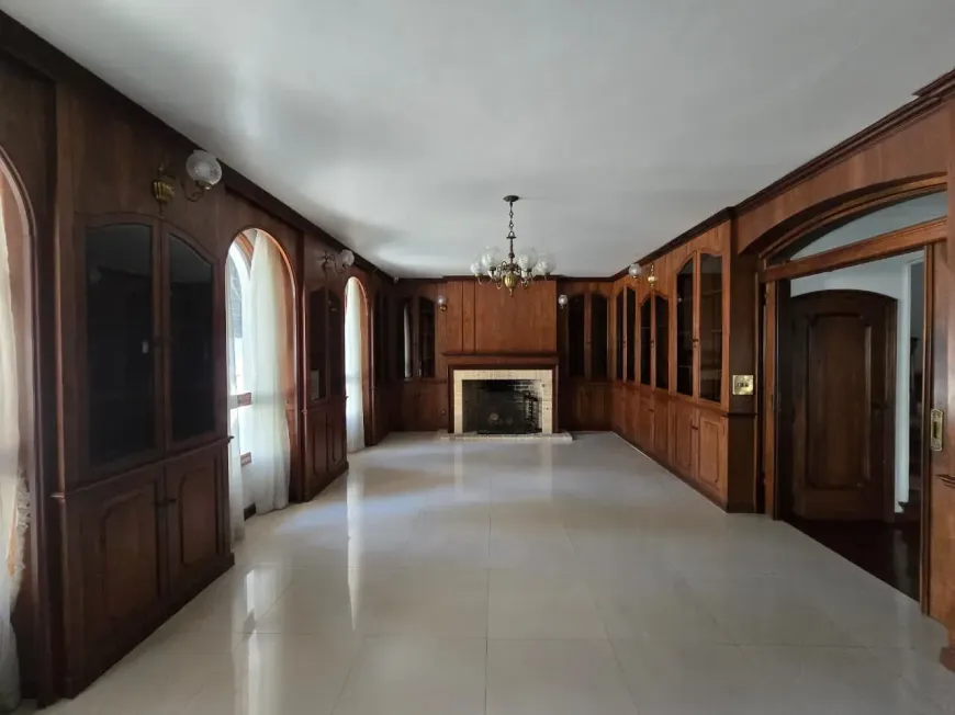 Foto do imóvel - Casa para alugar com 749 m², 5 quartos, 7 banheiros, 7 vagas