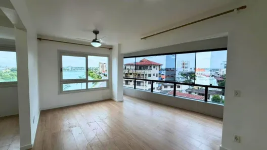 Apartamento com 3 Quartos à venda, 92m² no Centro, Torres