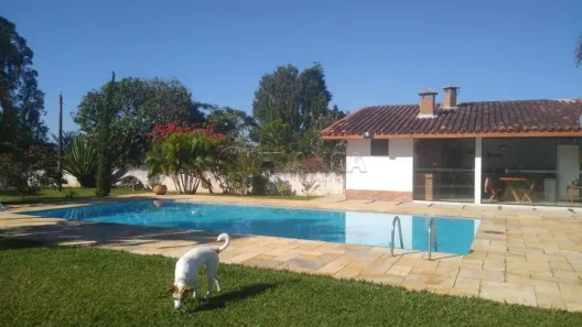 com 4 Quartos à venda, 500m² no Centro, Igaratá