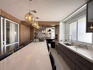 Cobertura com 4 Quartos à venda, 300m² no Itacorubi, Florianópolis