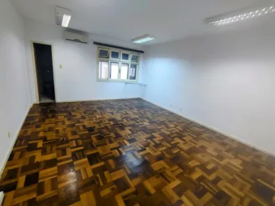 Conjunto Comercial / Sala à venda, 33m² no Centro, Florianópolis