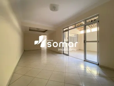Apartamento com 3 Quartos para alugar, 130m² no Centro, Divinópolis