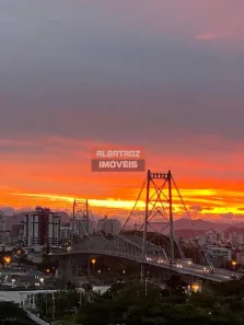 Apartamento com 3 Quartos à venda, 142m² no Centro, Florianópolis