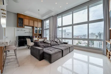 Apartamento com 3 Quartos à venda, 135m² no Passo da Areia, Porto Alegre