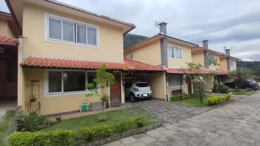 Casa de Condomínio com 3 Quartos à venda, 122m² no Araras, Teresópolis