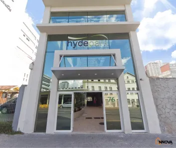 Loja / Salão / Ponto Comercial com 1 Quarto à venda, 153m² no Centro, Curitiba