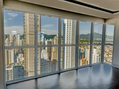 Apartamento com 3 Quartos à venda, 136m² no Centro, Balneário Camboriú