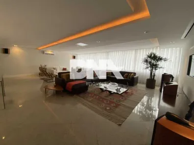 Apartamento com 3 Quartos à venda, 210m² no Copacabana, Rio de Janeiro
