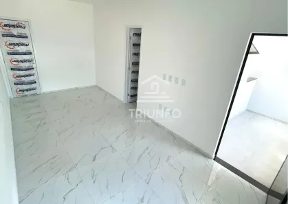 Sobrado com 4 Quartos à venda, 133m² no Centro, Eusébio