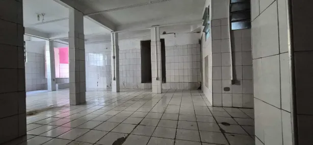 Conjunto Comercial / Sala para alugar, 75m² no Jardim Javaes, Jandira