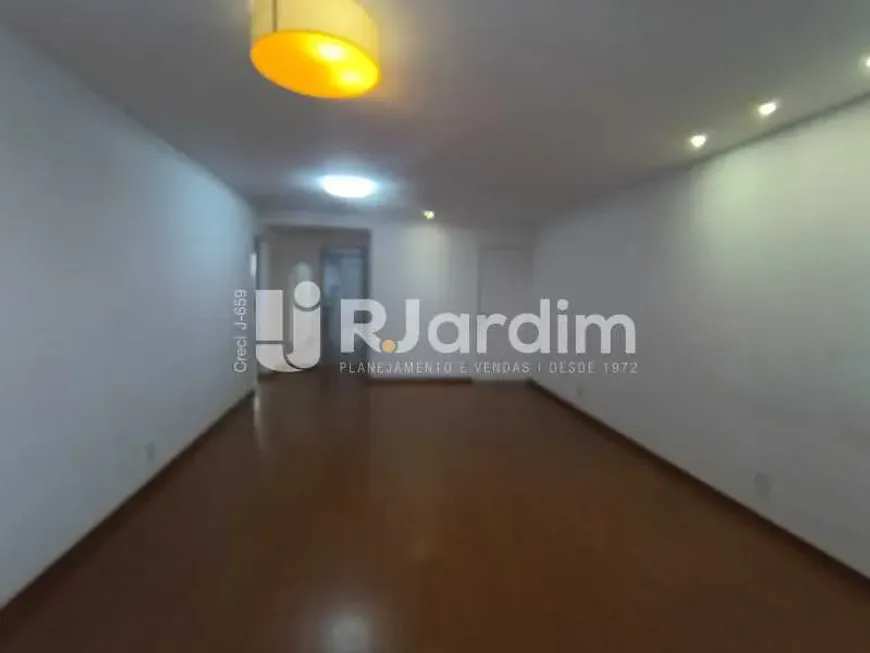Foto do imóvel - Apartamento com varanda, 2 quartos sendo 2 suítes, para alugar perto do Metrô Botafogo com 110.
