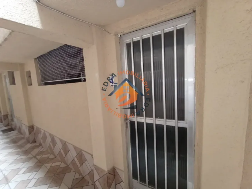Foto do imóvel - Casa de condomínio para alugar com 1 quarto, 1 banheiro, 50 m², 1 vaga, perto da Estação Ramos.