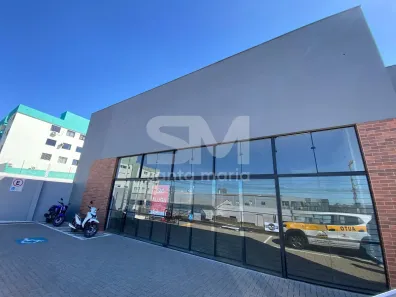 Conjunto Comercial / Sala para alugar, 190m² no Efapi, Chapecó