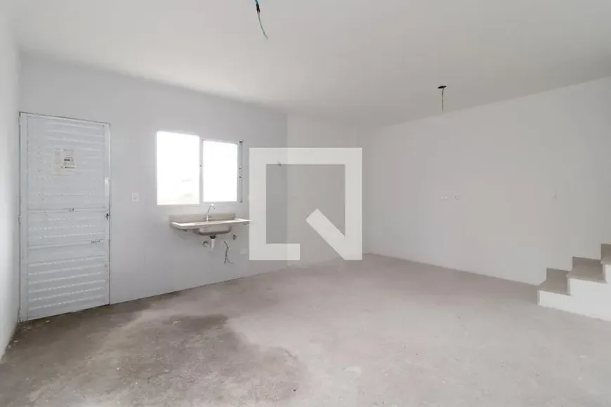 Foto do imóvel - Cobertura à venda com 2 quartos, 1 a 2 banheiros, 60 m² e elevador no condomínio próximo ao.