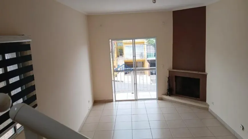 Foto do imóvel - Casa de condomínio para alugar com 3 quartos, 1 suíte, 4 vagas na garagem e churrasqueira no.