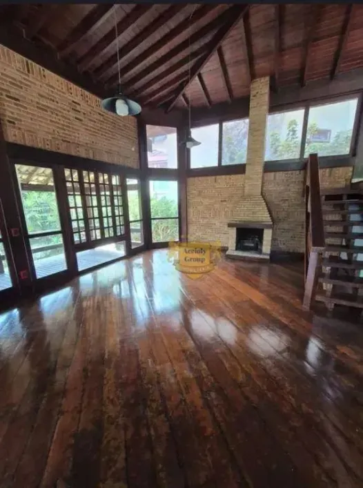 Foto do imóvel - Casa de condomínio para alugar com 3 quartos, 1 suíte, 2 a 3 vagas na garagem e condomínio com.