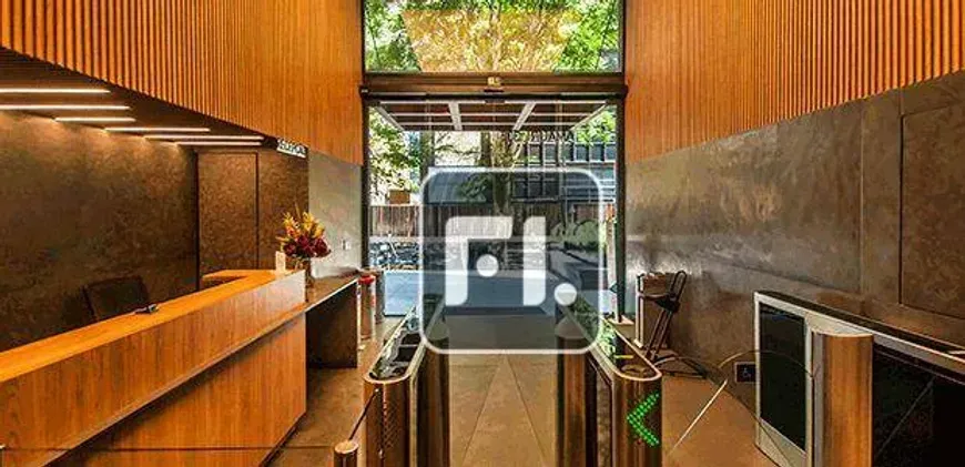 Foto do imóvel - Sala/Conjunto/Escritório à venda com 135 m², 3 banheiros e 3 vagas na garagem próximo à Estação.