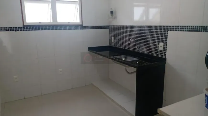 Foto do imóvel - Casa de vila à venda com 3 quartos, 1 suíte, 1 banheiro e 1 vaga na garagem em