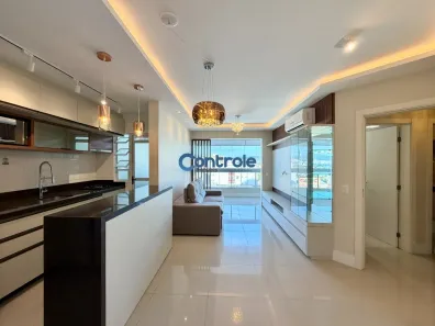 Apartamento com 2 Quartos à venda, 75m² no Balneário, Florianópolis