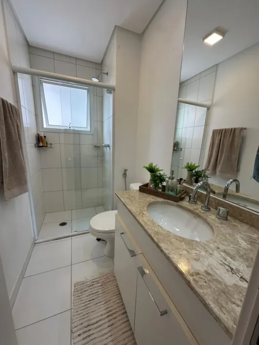 Foto do imóvel - Apartamento para alugar com 3 quartos, sendo 1 suíte, 3 banheiros, aceita animais e condomínio.