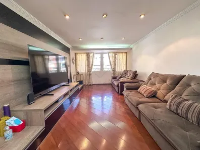 Sobrado com 4 Quartos à venda, 423m² no Vila Pires, Santo André