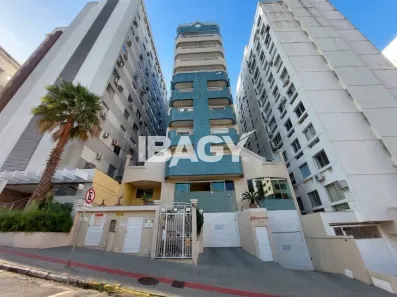 Apartamento com 2 Quartos para alugar, 67m² no Centro, Florianópolis