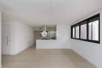 Apartamento para alugar com 109 m², 3 quartos, 4 banheiros, 2 vagas - Foto 2