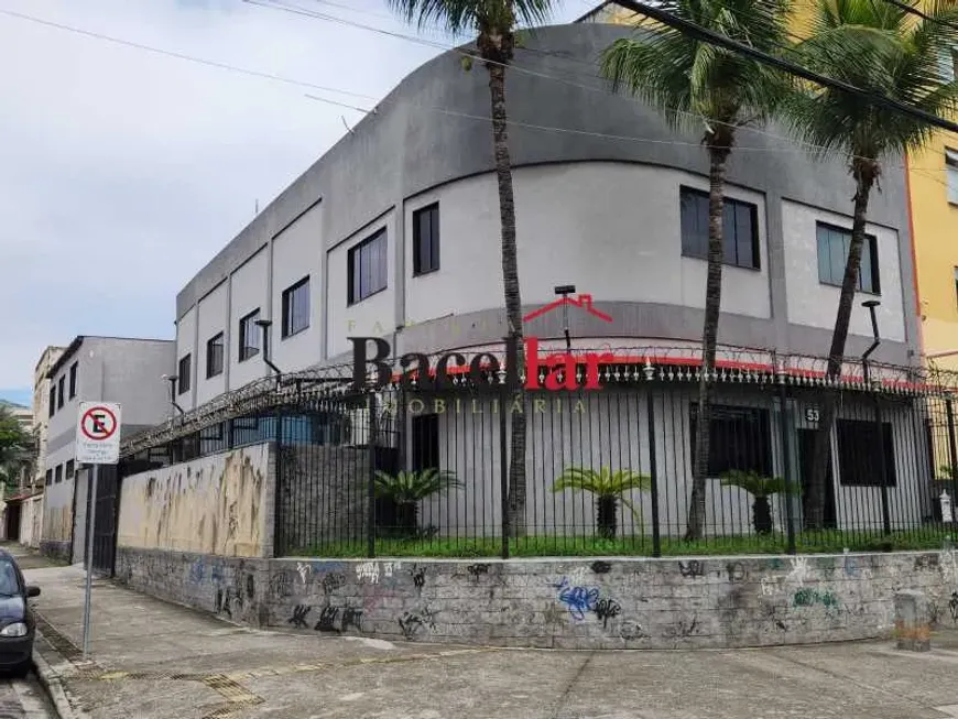 Foto do imóvel - Prédio/Edificio inteiro mobiliado à venda com 527 m², 1 banheiro e 6 vagas na garagem próximo à.