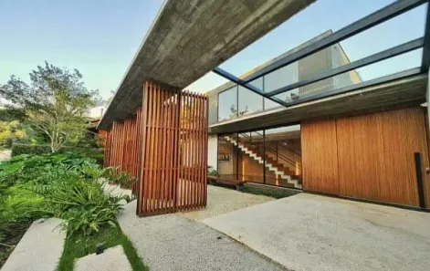 Casa de Condomínio com 3 Quartos à venda, 683m² no Cacupé, Florianópolis