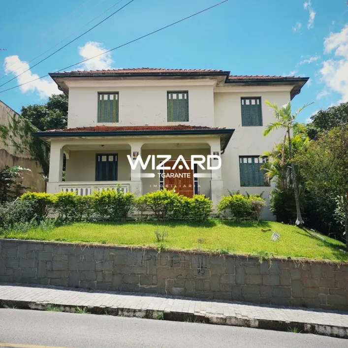 Foto do imóvel - Casa para comprar com 389 m², 4 quartos, 3 banheiros, 2 vagas