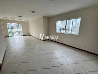 Apartamento com 3 Quartos para alugar, 110m² no Centro, Itajaí
