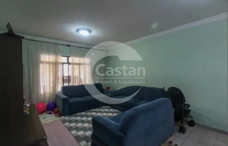 Foto do imóvel - Sobrado à venda com 3 quartos, 1 suíte, 122 a 123 m², 3 banheiros e 2 vagas próximo à Estação.