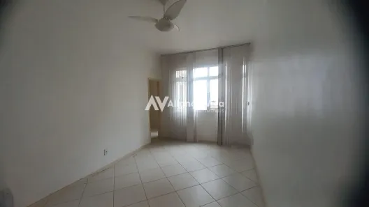 Apartamento com 2 Quartos à venda, 72m² no Copacabana, Rio de Janeiro