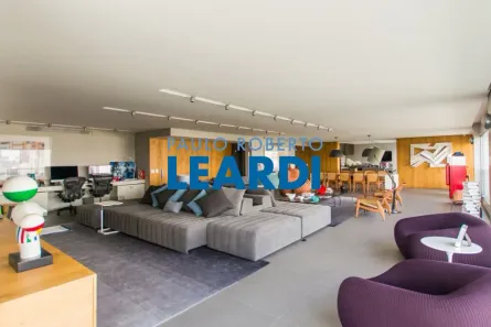 Apartamento com 4 Quartos à venda, 354m² no Pinheiros, São Paulo