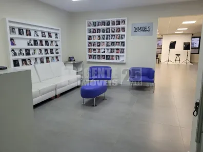 Conjunto Comercial / Sala à venda, 216m² no Trindade, Florianópolis