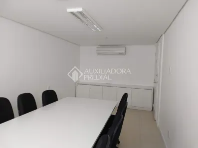 Conjunto Comercial / Sala à venda, 32m² no Menino Deus, Porto Alegre