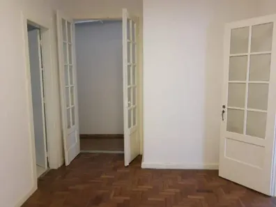 Apartamento com 2 Quartos para alugar, 65m² no Centro, Petrópolis