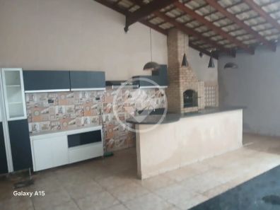Casa de Condomínio com 3 Quartos à venda, 100m² no Aclimação, Uberlândia