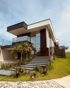 Casa de Condomínio com 4 Quartos à venda, 25m² no Centro, Eusébio
