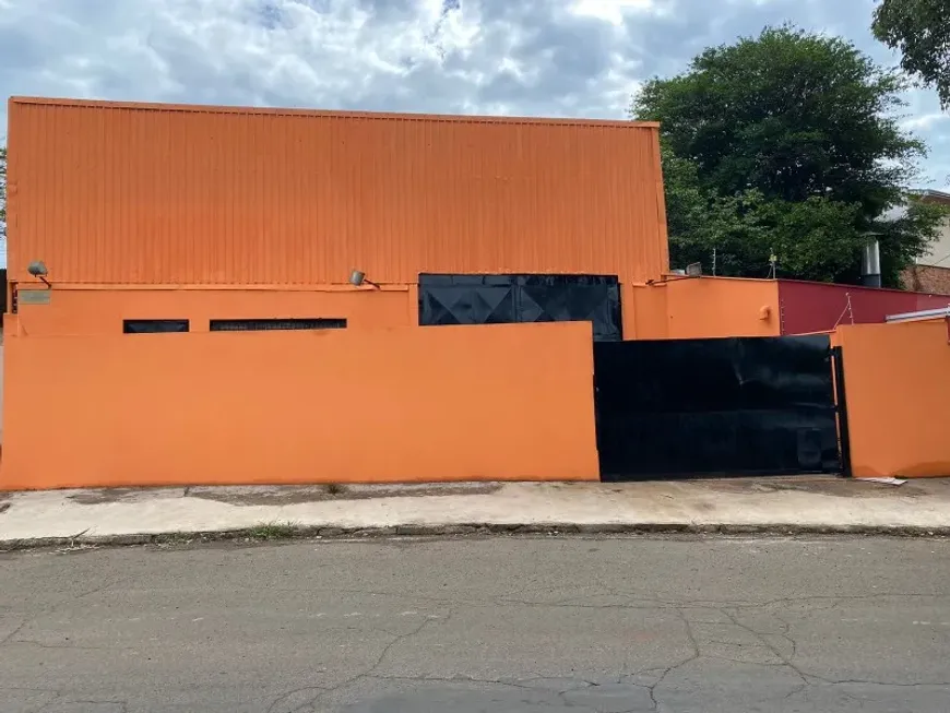 Foto do imóvel - Imóvel comercial para alugar com 350 m², 2 banheiros e 1 vaga na garagem em