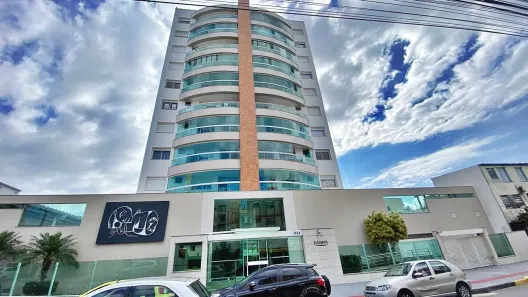 Apartamento com 3 Quartos para alugar, 85m² no Canto, Florianópolis
