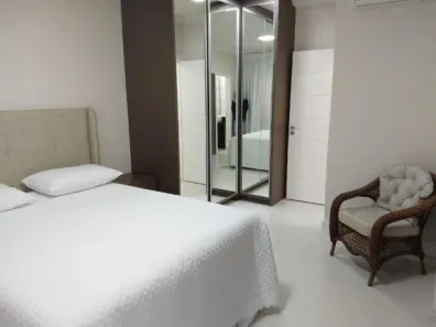 Apartamento com 1 Quarto à venda, 135m² no Centro, Balneário Camboriú