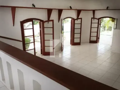 Fazenda / Sítio / Chácara com 4 Quartos à venda, 400m² no Jardim Celeste, Jundiaí