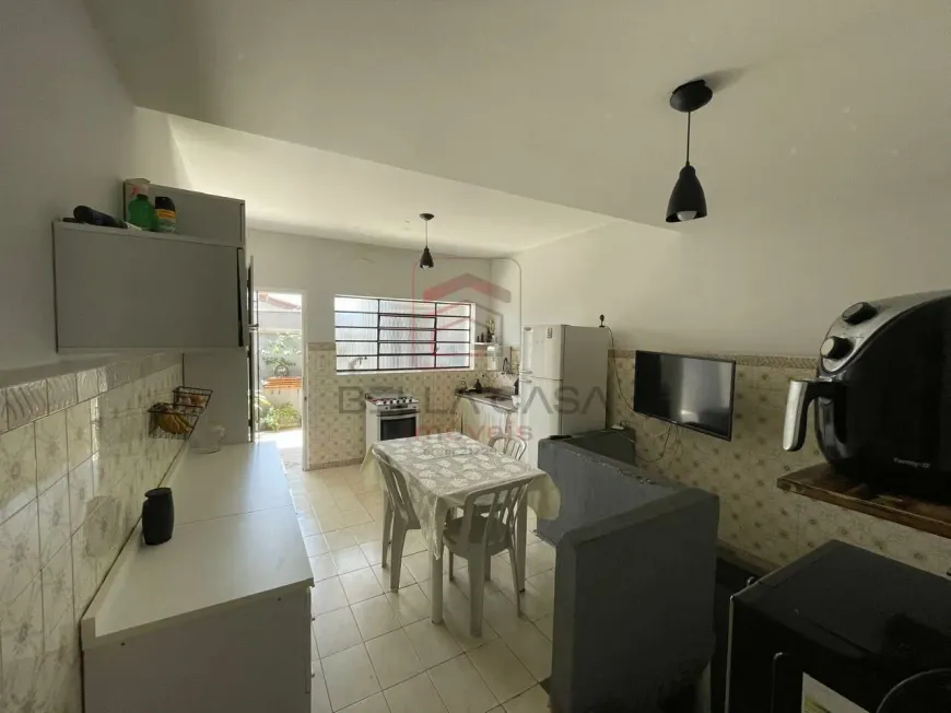 Foto do imóvel - Sobrado à venda com 3 quartos, de 110 a 115 m², 1 a 2 banheiros, 1 vaga e quintal aceitando.