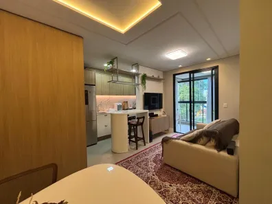 Apartamento com 2 Quartos à venda, 68m² no Trindade, Florianópolis