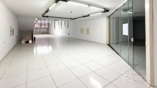 Conjunto Comercial / Sala para alugar, 724m² no Centro, Londrina