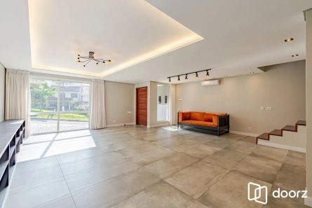 Casa de Condomínio com 2 Quartos à venda, 333m² no Vila Nova, Porto Alegre
